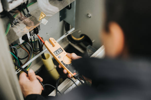 Best Local Electrician Companies  in Riverside, CA
