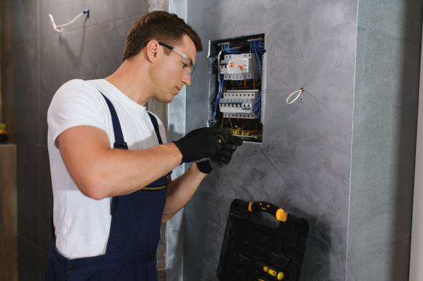 Best Commercial Electrician Services  in Riverside, CA